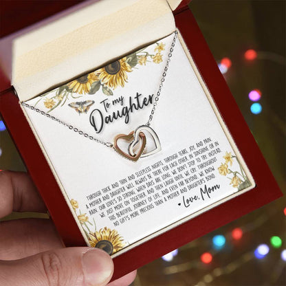 A Mother & Daughter'S Bond - Necklace With Message Card Interlocking Hearts Necklace