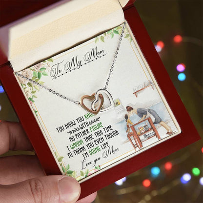To My Mom Interlocking Hearts Necklace Message Card