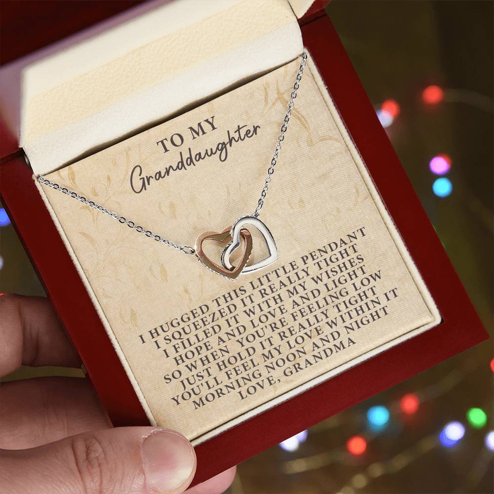 Give Her The Gift She Will Always Remember ?? Interlocking Hearts Necklace