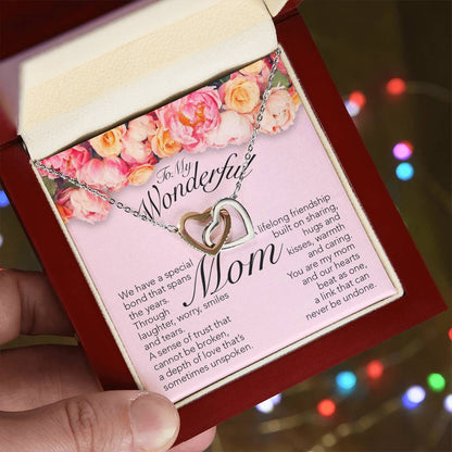 Wonderful Mom Interlocking Hearts Necklace