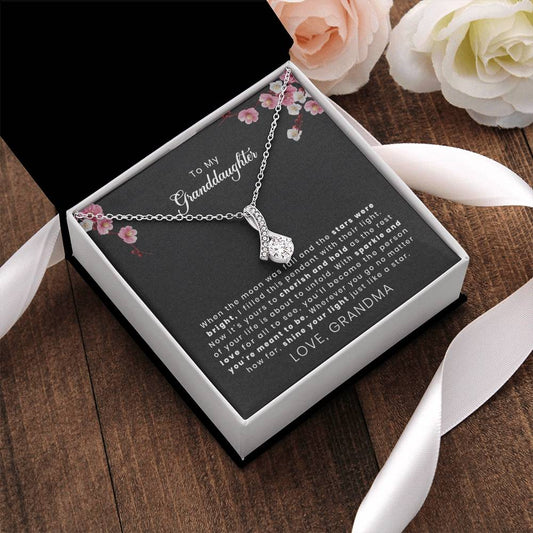 Stars Are Bright Alluring Beauty Necklace