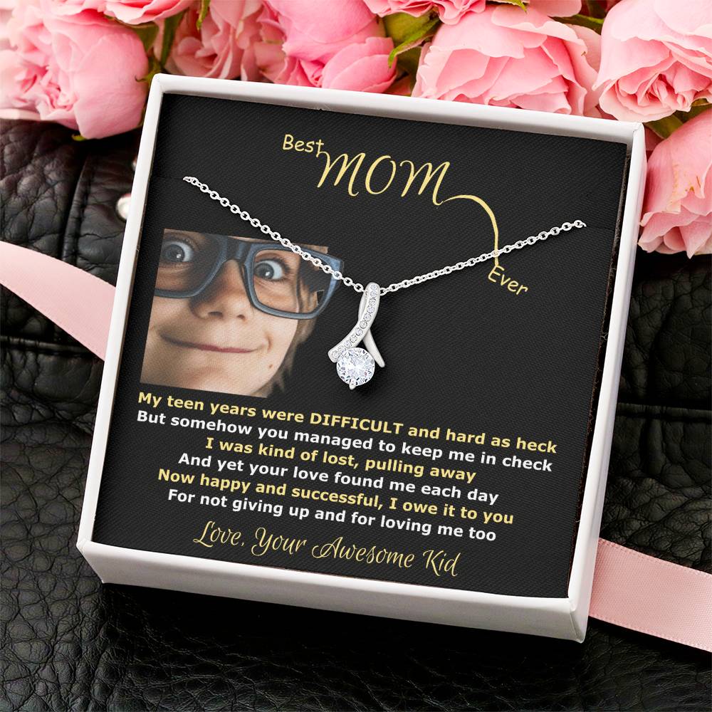 Best Mom Ever - Awesome Kid Alluring Beauty Necklace