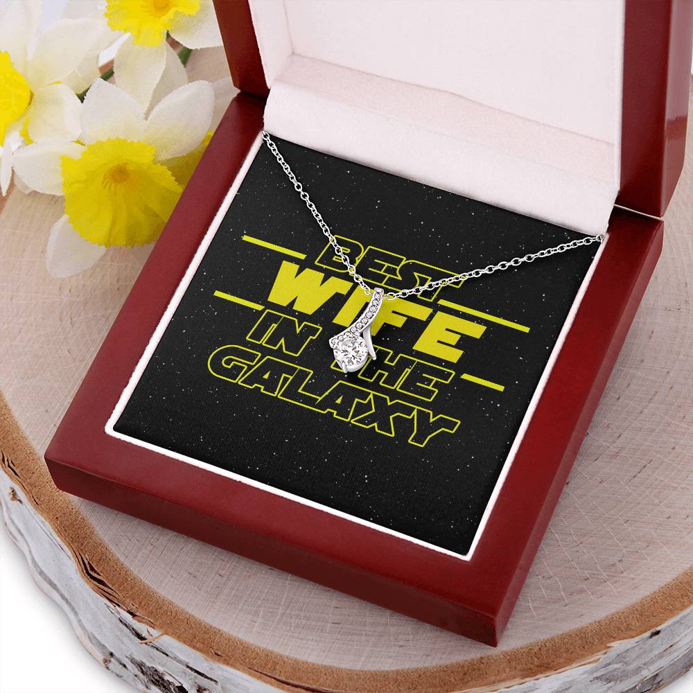 Best Wife In The Galaxy Alluring Beauty Necklace