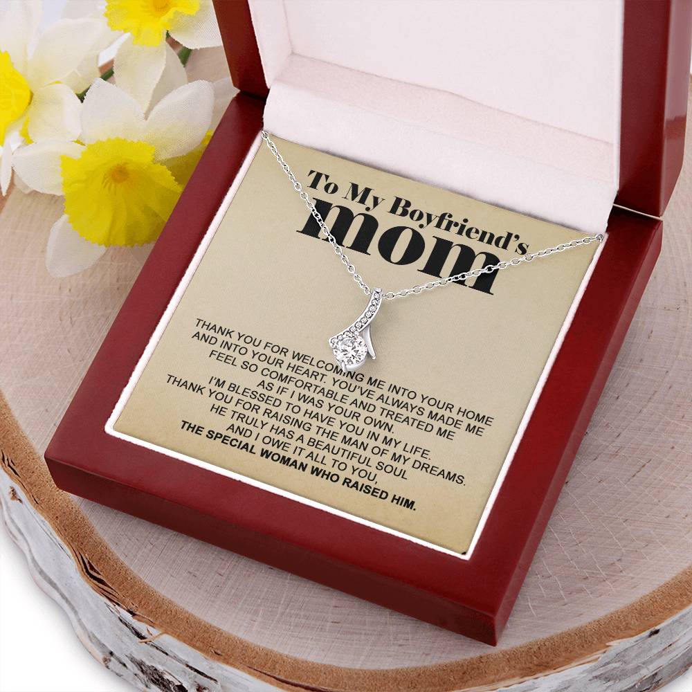 To My Boyfriend's Mom - I Owe It All To You - Necklace Y Alluring Beauty Necklace