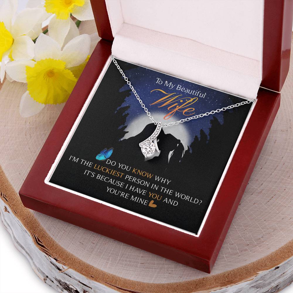 To My Beautiful Wife Alluring Necklace Mother's Day Message Card Alluring Beauty Necklace