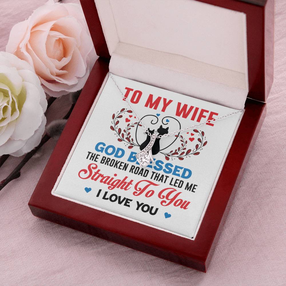 Best Gift For Your Wife. Alluring Beauty Necklace