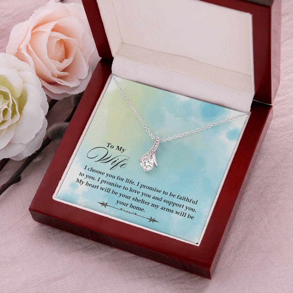 Alluring Sparkly Pendent Alluring Beauty Necklace