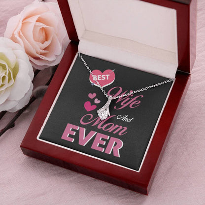 Best Wife And Mom Ever 1  Alluring Beauty Necklace