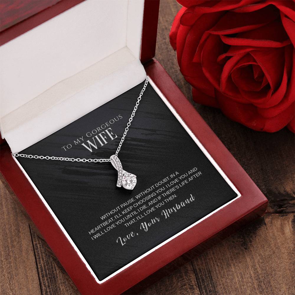 Amazing Valentines Day Gift Idea For Your Wife. Beautiful Necklace With Love Quote. Alluring Beauty Necklace