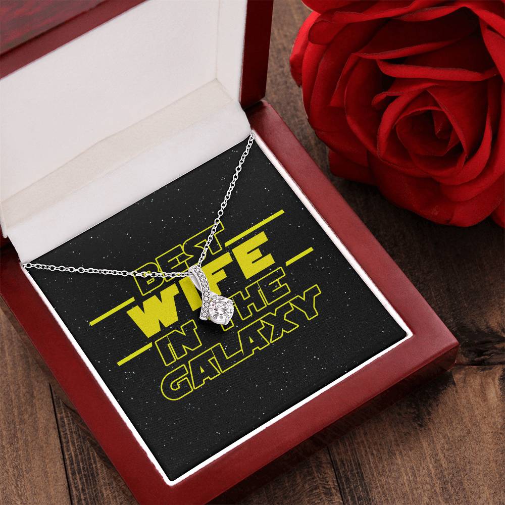 Best Wife In The Galaxy Alluring Beauty Necklace